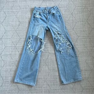 American Eagle AE Women’s Light Blue Super Wide Leg High Rise Denim Skater Jeans